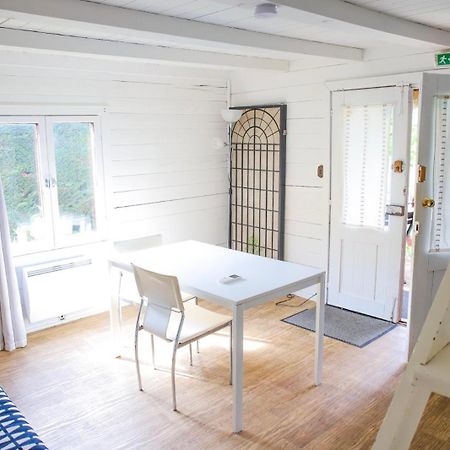 Les Cabanes Parisiennes - Chalets 1H30 From Paris - 62P Sainte-Geneviève-des-Bois Buitenkant foto